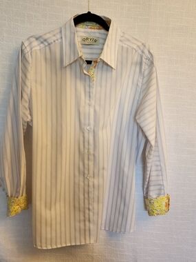 Orvis Blouse W 16 Carefree Style White W/ Blue Stripe & Floral Print Accent A436